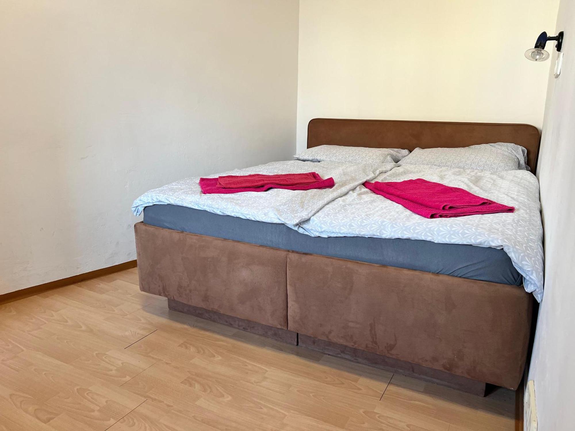 Welcoming 3br Shared Apt-near Bahnhof Meidling Apartament *