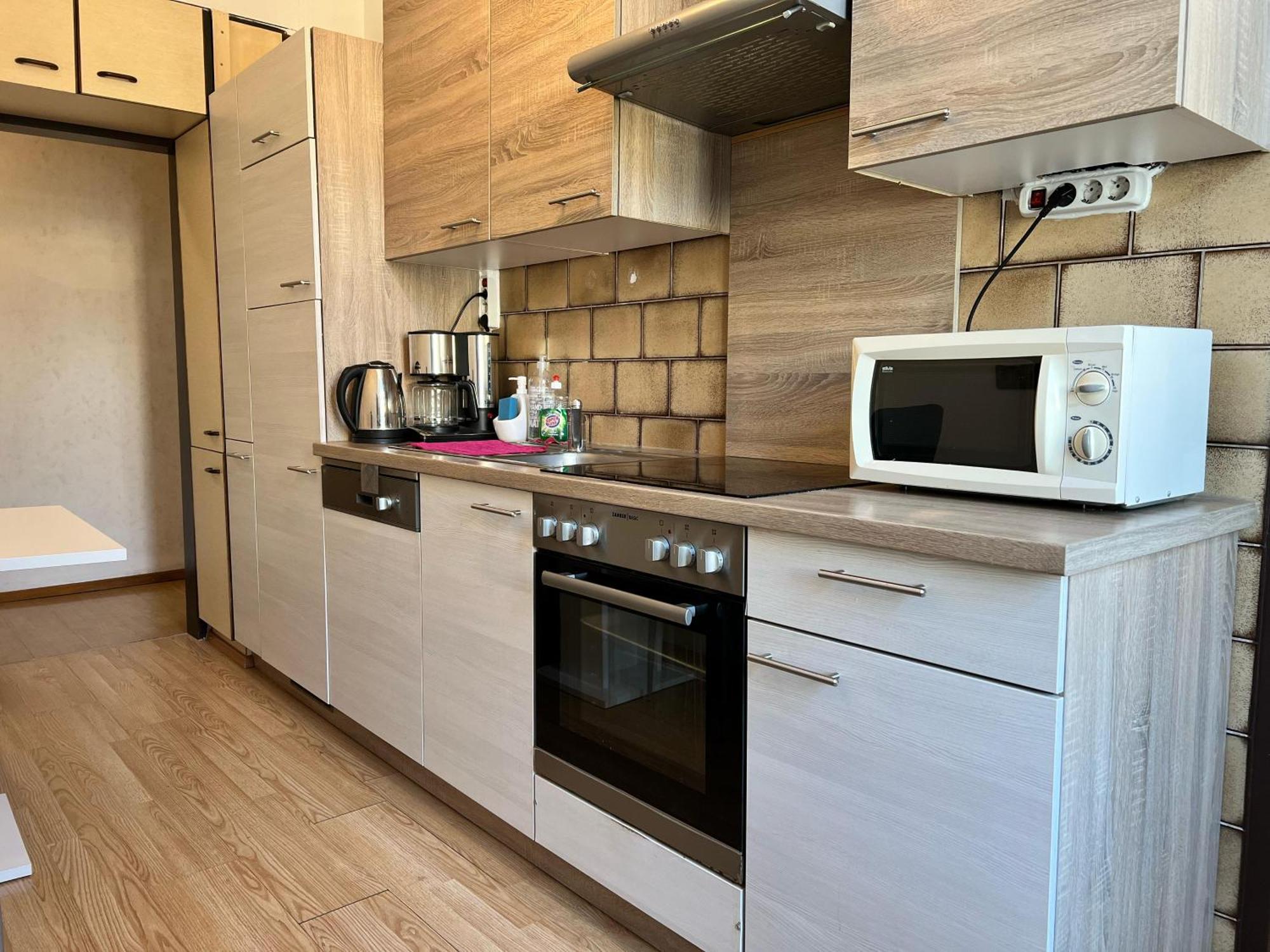 Apartament Welcoming 3br Shared Apt-near Bahnhof Meidling Viena