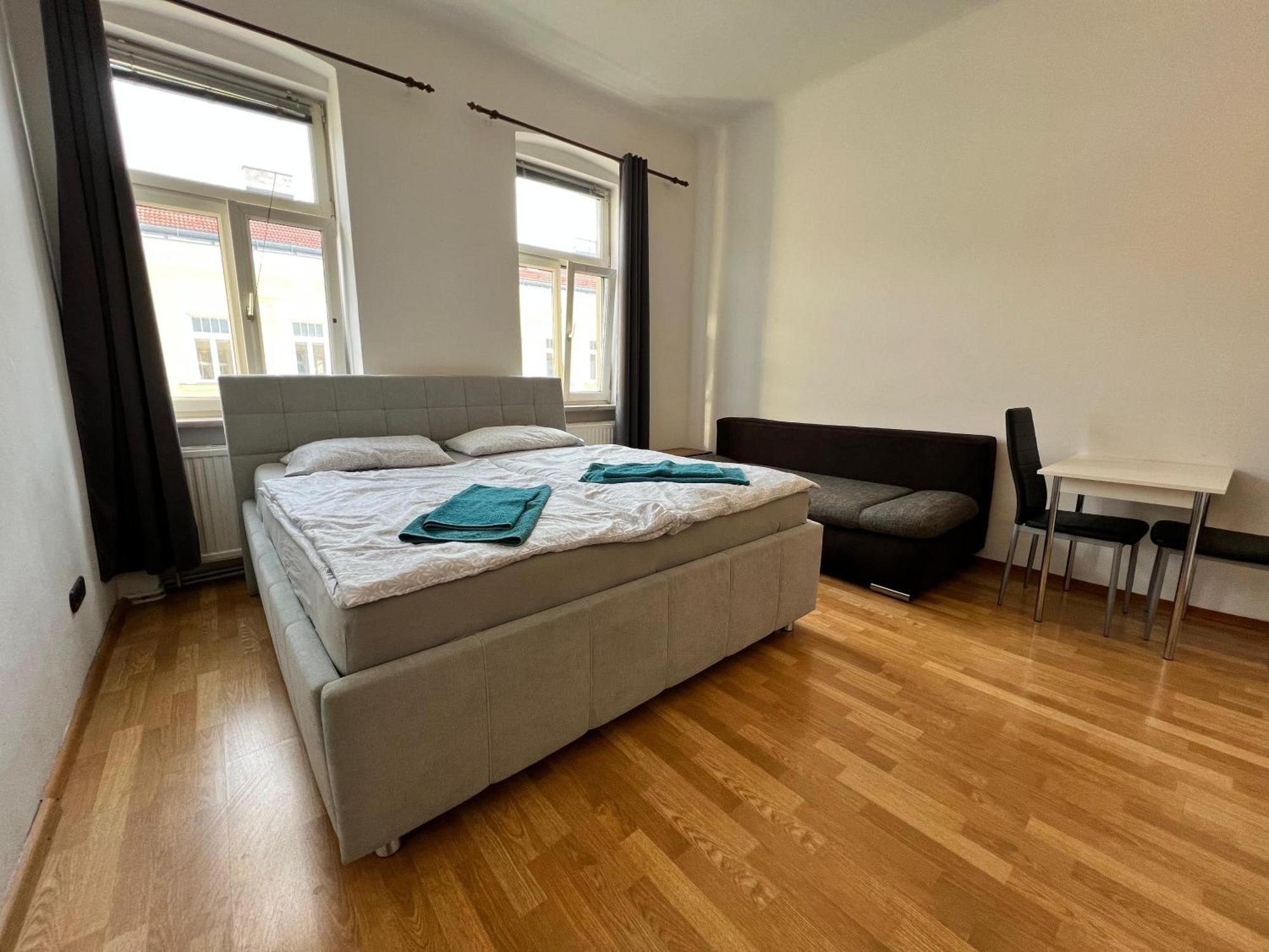 Apartament Welcoming 3br Shared Apt-near Bahnhof Meidling Viena